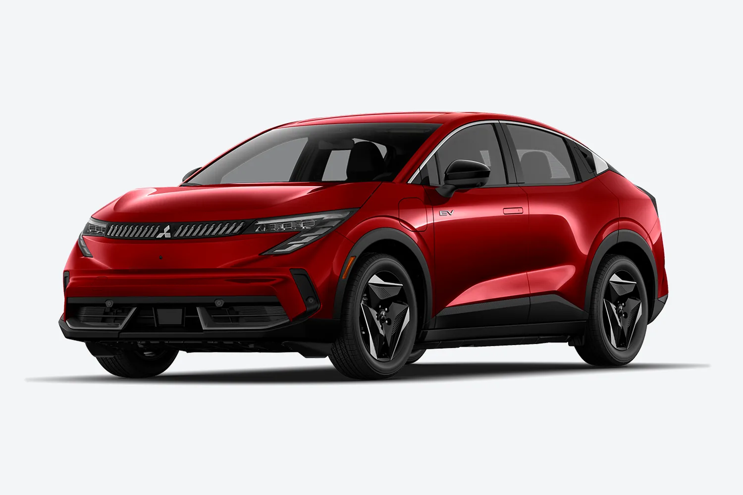 Mitsubishi Eclipse Sportback EV rouge vu de trois quarts avant sur fond gris pâle