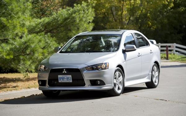 Read more about the article Mitsubishi Lancer  2013 – C’est dans ses gènes.