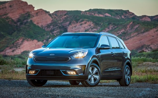 Read more about the article Kia Niro 2018 : le véhicule hybride polyvalent