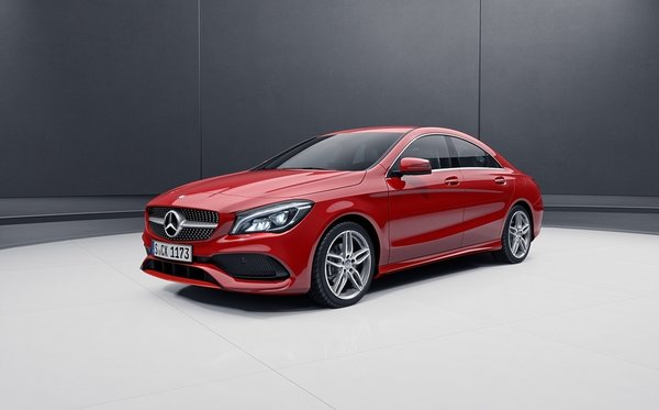 Read more about the article Mercedes-Benz CLA 2018 : le luxe marié à l’économie de carburant