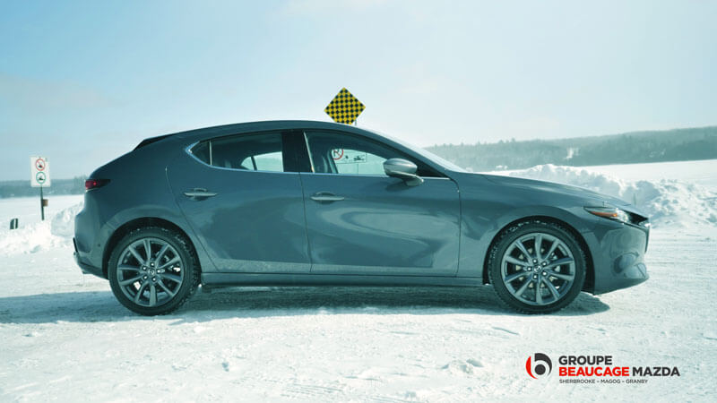 Mazda3 2019 hayon hatchback silhouette