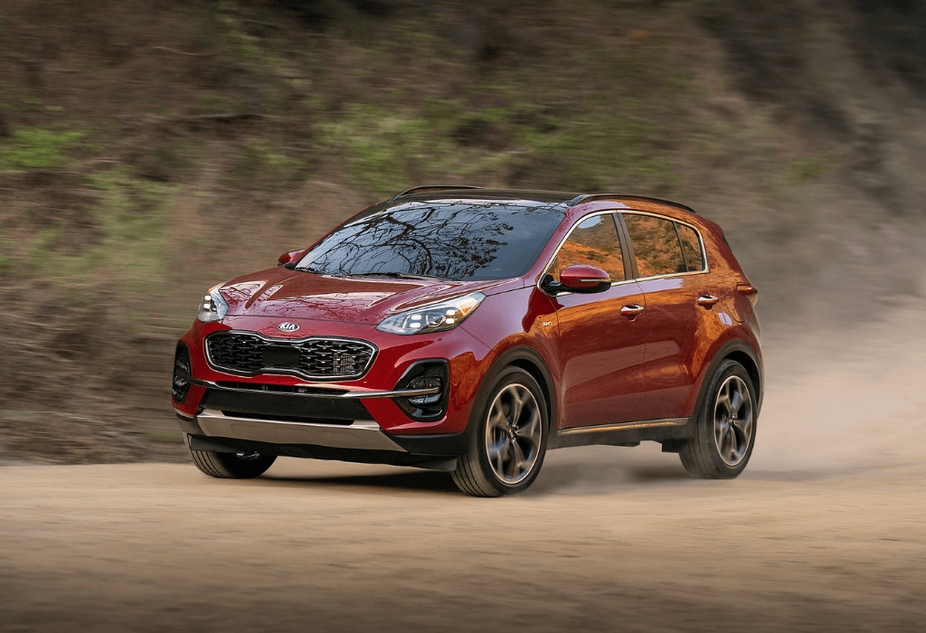 Read more about the article Kia Sportage vs Jeep Cherokee : quand l’élève surpasse le maître