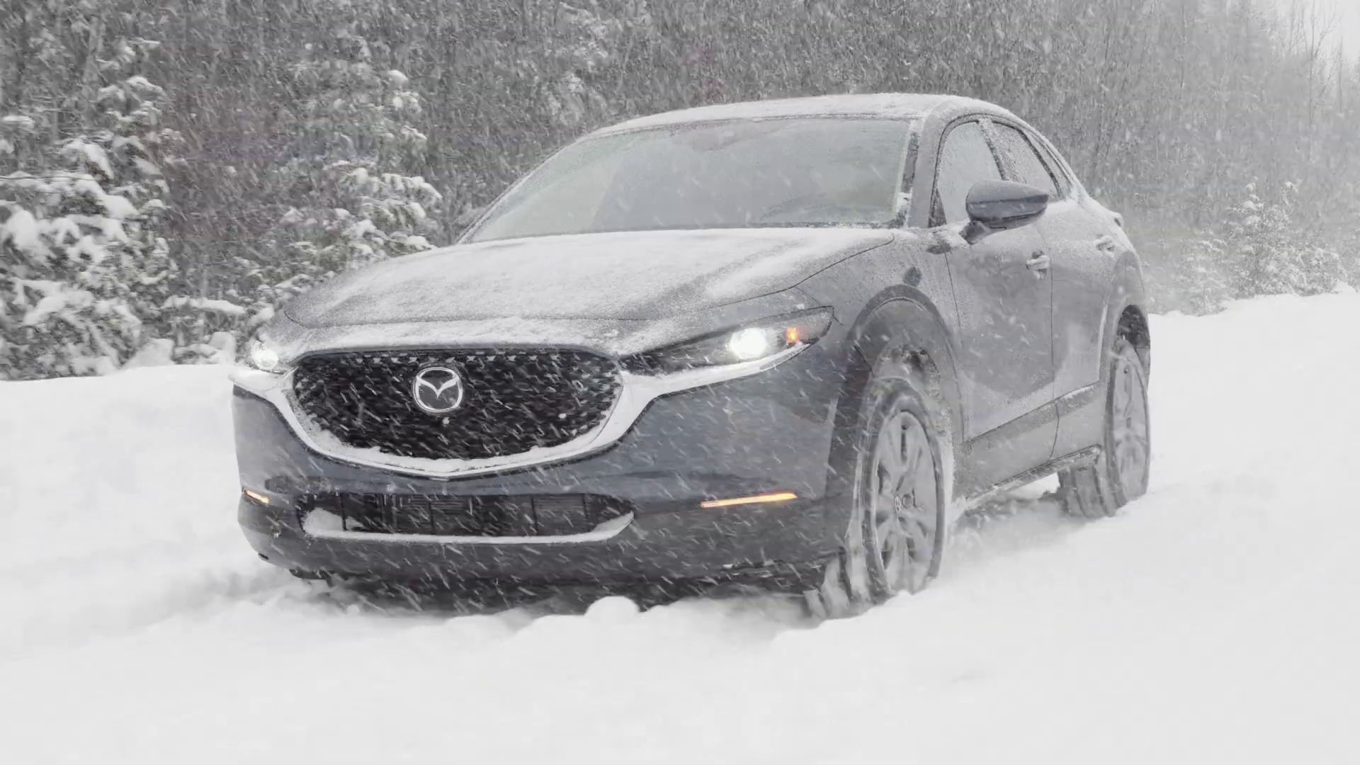 Read more about the article Mazda CX-30 2020-2021 – Essai routier hivernal