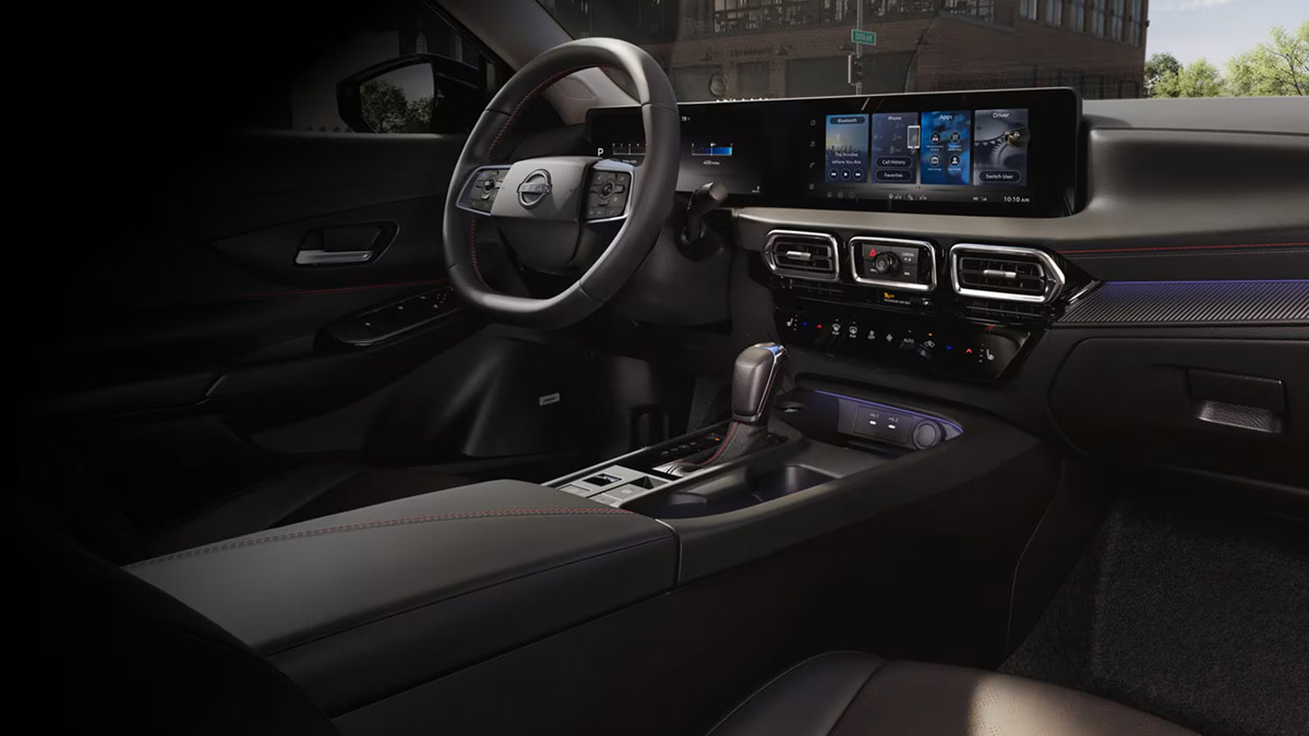Habitacle de la Nissan Sentra 2026 avec grand écran central
